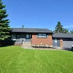 Cozy 3Br Family Getaway - Niagara Pool Oasis