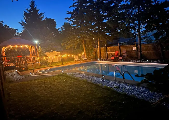 Cozy 3Br Family Getaway - Niagara Pool Oasis