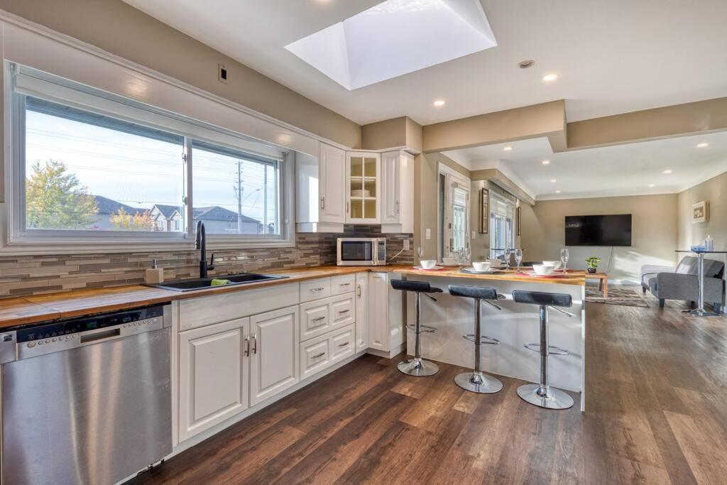 Cozy 3br Family Getaway - Pool Oasis